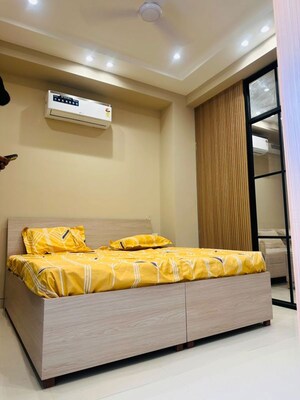 Bedroom in 2 BHK Apartment at Dosti Eastern Bay, Wadala – for Rent