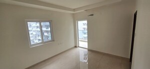 Room in 4 BHK Apartment at Niharika Skyline, Manikonda – for Sale