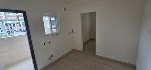 Room in 4 BHK Apartment at Niharika Skyline, Manikonda – for Sale