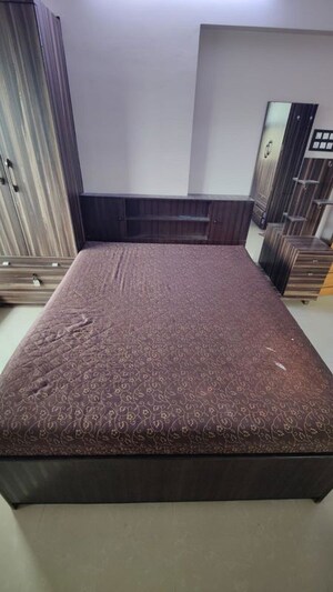Bedroom in 2 BHK Apartment at Aster CHS, Santacruz East – for Sale