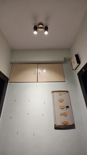Furnished Amenities in 2 BHK Apartment at Aster CHS, Santacruz East – for Sale