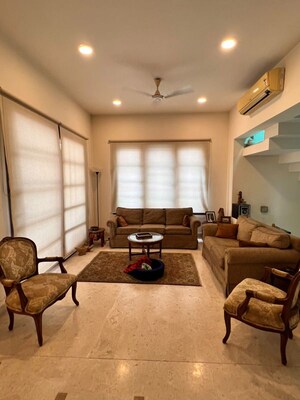 Living Room in 4 BHK Villa at Vipul Tatvam Villas, Sector 48 – for Rent