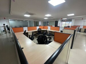  Office Space For Rent in Neelam Center, Worli