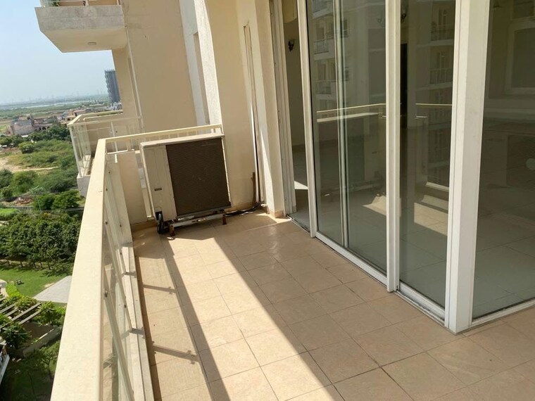 Balcony, bptp-park-prime 4 Bedroom 2062 Sq.Ft. Apartment In Sector 66 Gurgaon 10790946