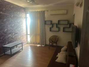 Living Room in 3.5 BHK Apartment at Vipul Belmonte, Sector 53 – for Rent
