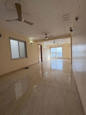Hall in 3 BHK Builder Floor at Sector 46 – for Rent