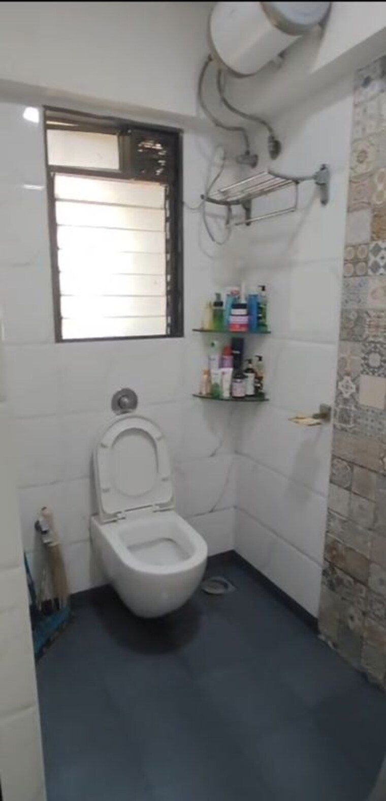 Bathroom, jumbo-darshan 3 Bedroom 1006 Sq.Ft. Apartment In Andheri East Mumbai 10790960