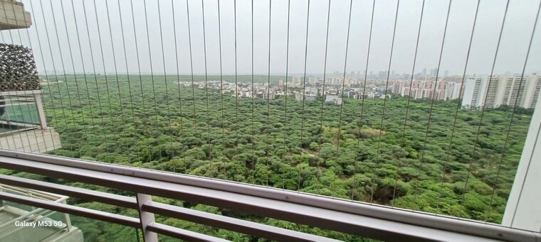 Balcony, dlf-park-place 3.5 Bedroom 1983 Sq.Ft. Apartment In Sector 54 Gurgaon 10790964
