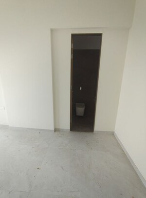 Furnished Amenities in 2 BHK Apartment at Nutan Kush Avenuee, Ghatkopar East – for Rent