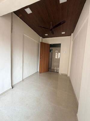 Room in 1.5 BHK Apartment at Suryakirti Tower, Chembur – for Rent
