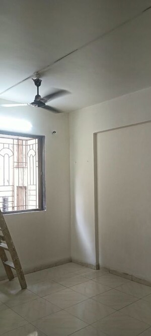 Building Lobby in 1 BHK Apartment at Sunshine Tower Koper khairane, Kopar Khairane – for Rent