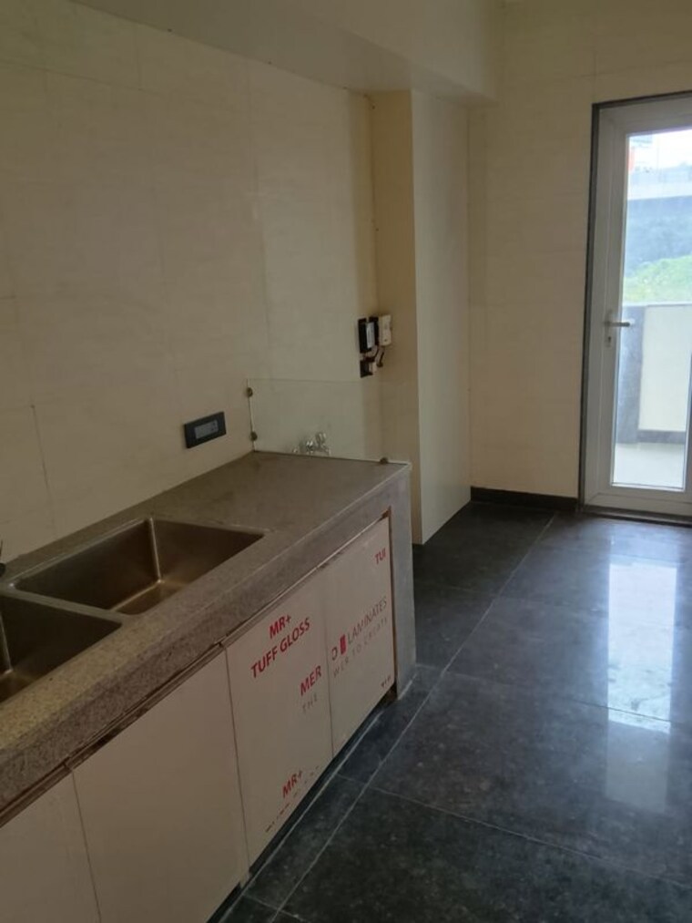 Kitchen, smart-world-orchard 3 Bedroom 1712 Sq.Ft. Builder Floor In Sector 61 Gurgaon 10791016