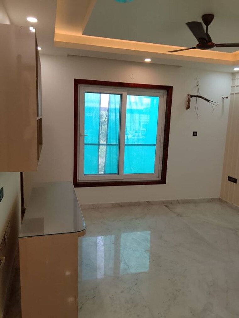 Room, smart-world-orchard 3 Bedroom 1712 Sq.Ft. Builder Floor In Sector 61 Gurgaon 10791016