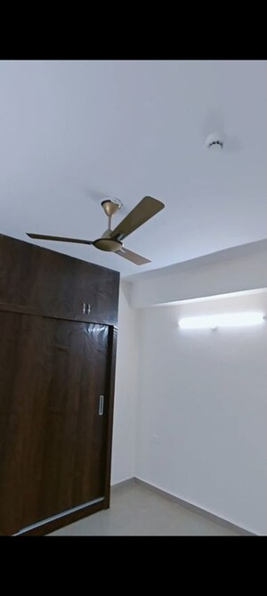 Furnished Amenities in 3 BHK Apartment at Conscient Habitat 102, Sector 102 – for Rent