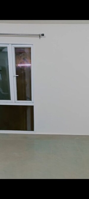 Furnished Amenities in 3 BHK Apartment at Conscient Habitat 102, Sector 102 – for Rent