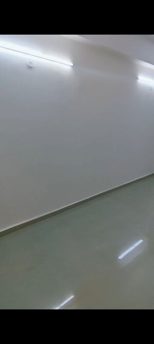 Furnished Amenities in 3 BHK Apartment at Conscient Habitat 102, Sector 102 – for Rent