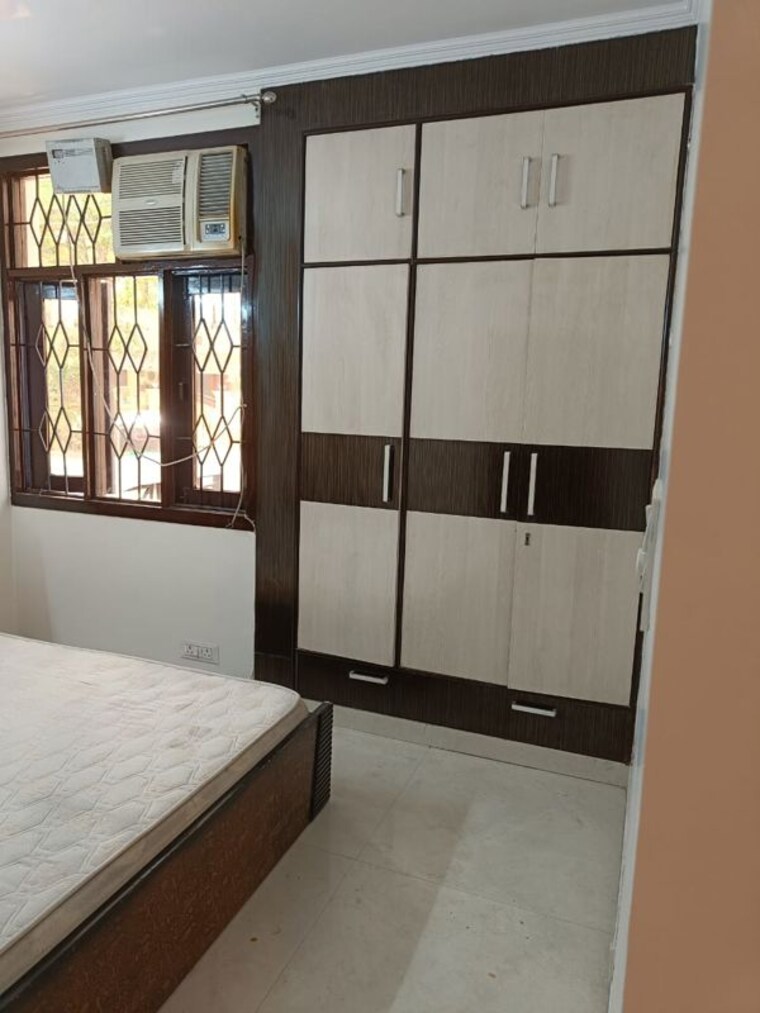 Balcony, smart-world-orchard 2.5 Bedroom 1200 Sq.Ft. Builder Floor In Sector 61 Gurgaon 10791028
