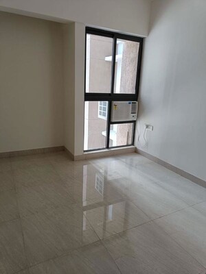 Room in 2 BHK Apartment at Lodha Quality Home Tower 2, Majiwada – for Rent