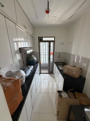 Kitchen in 2 BHK Apartment at Kalpataru Paramount, Kapur Bawdi – for Rent