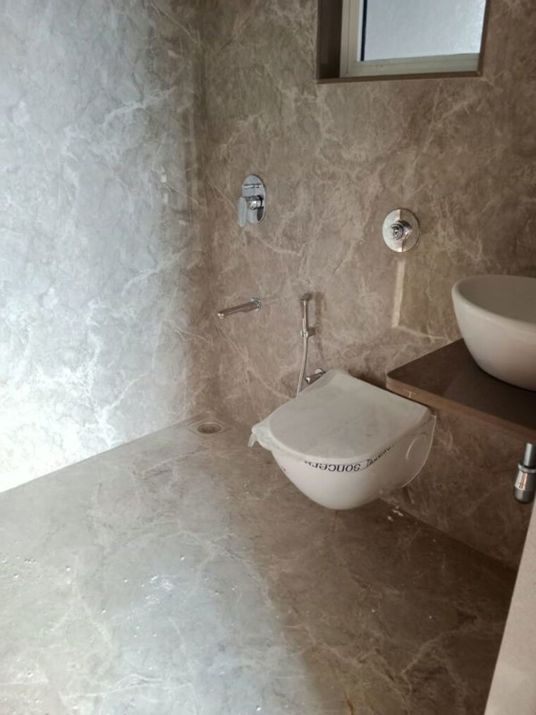 Bathroom, smaq-miraya-residency 2 Bedroom 886 Sq.Ft. Apartment In Santacruz East Mumbai 10791077