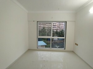 1.5 BHK Apartment For Rent in Atmiya Centria, Santacruz East