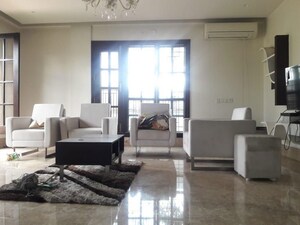 3 BHK Penthouse For Rent in Elegant Elegance, Cox Town