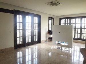 Room in 3 BHK Penthouse at Elegant Elegance, Cox Town – for Rent