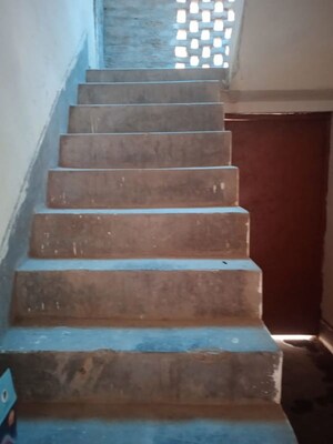 Furnished Amenities in 2 BHK Builder Floor at Lahartara – for Rent
