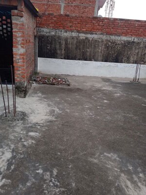 2 BHK Builder Floor – Exterior View View at Lahartara - for Rent