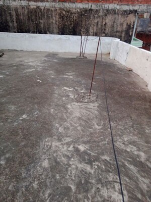 Balcony in 2 BHK Builder Floor at Lahartara – for Rent