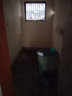 Furnished Amenities in 2 BHK Builder Floor at Lahartara – for Rent