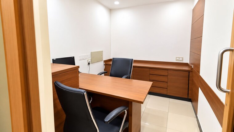 Team Area, blue-wave Commercial Office Space 4000 Sq.Ft. In Andheri West Mumbai 10791110