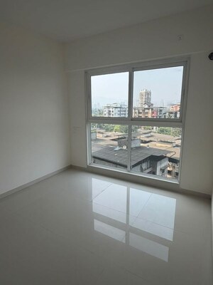 Room in 1 BHK Apartment at Ashar Arize, Kalwa – for Rent