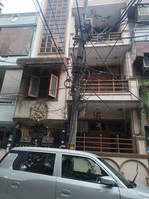 5 BHK Independent House For Sale in Prashant Vihar