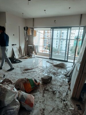 Bedroom in 2 BHK Apartment at Monarch West View, Santacruz West – for Sale