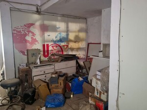   Apartment at Manhar Plot – for Sale