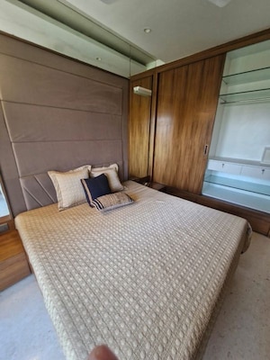 Bedroom in 1 BHK Apartment at Union Park Khar West, Khar West – for Rent