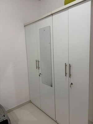 Room in 2 BHK Apartment at Godrej Elements, Hinjewadi – for Rent