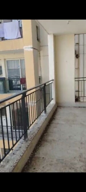 2 BHK Apartment For Sale in R Tech Capital Greens, Uit Sector 9