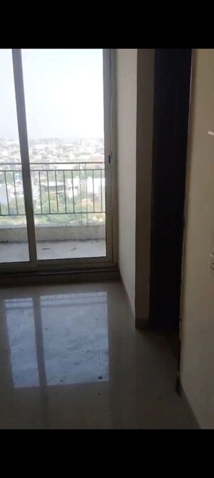 Room in 2 BHK Apartment at R Tech Capital Greens, Uit Sector 9 – for Sale