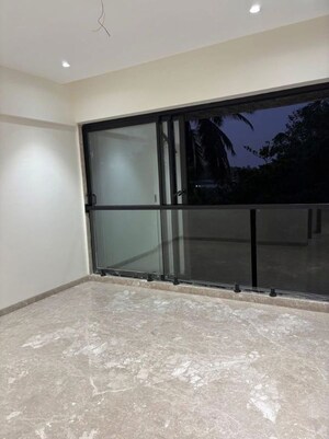 Room in 2 BHK Apartment at Santacruz West – for Sale