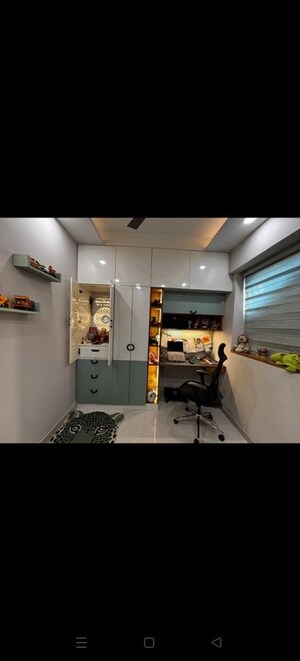Team Area in 2.5 BHK Apartment at Mahagun Mirabella, Sector 79 – for Rent
