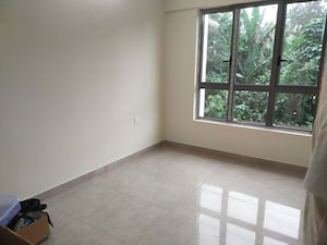 Room in 4 BHK Apartment at Alipore – for Sale