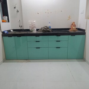 Kitchen in 1.5 BHK Apartment at Dadar West – for Rent