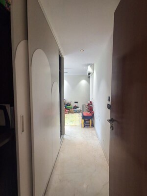 Building Lobby in 4 BHK Apartment at Emaar Emerald Floors Premier, Sector 65 – for Rent