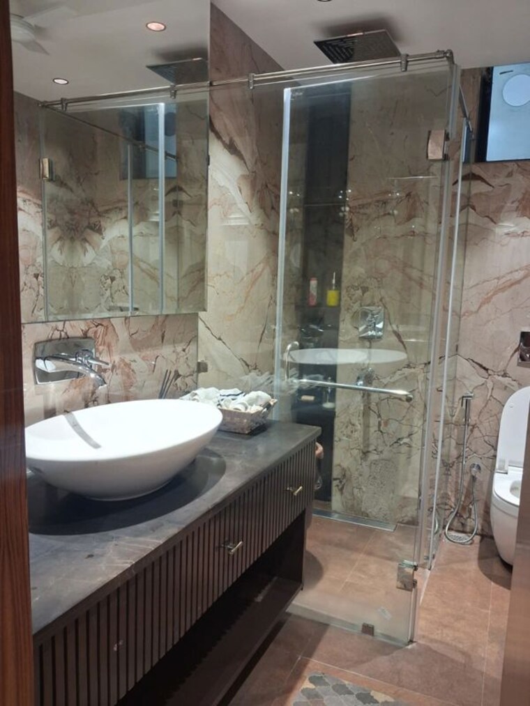Bathroom, orchid-petals 4 Bedroom 2500 Sq.Ft. Apartment In Sector 49 Gurgaon 10791252