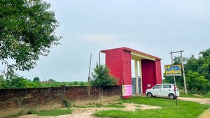  Land – Exterior View View at Parsauli - for Sale