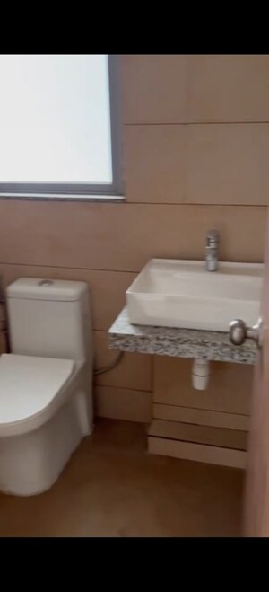 Bathroom in 2 BHK Apartment at Kalpataru Immensa, Kolshet Road – for Sale