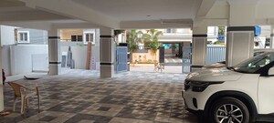 Parking in 3 BHK Apartment at Kondapur – for Sale