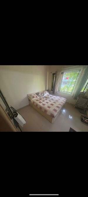 Bedroom in 2 BHK Apartment at Vile Parle Mahaveer, Vile Parle West – for Rent